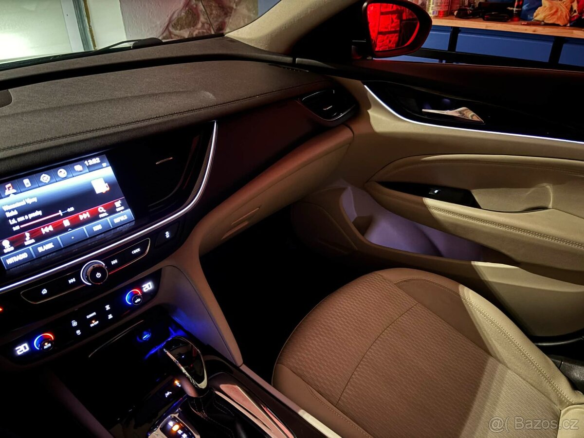 Opel insignia - 9