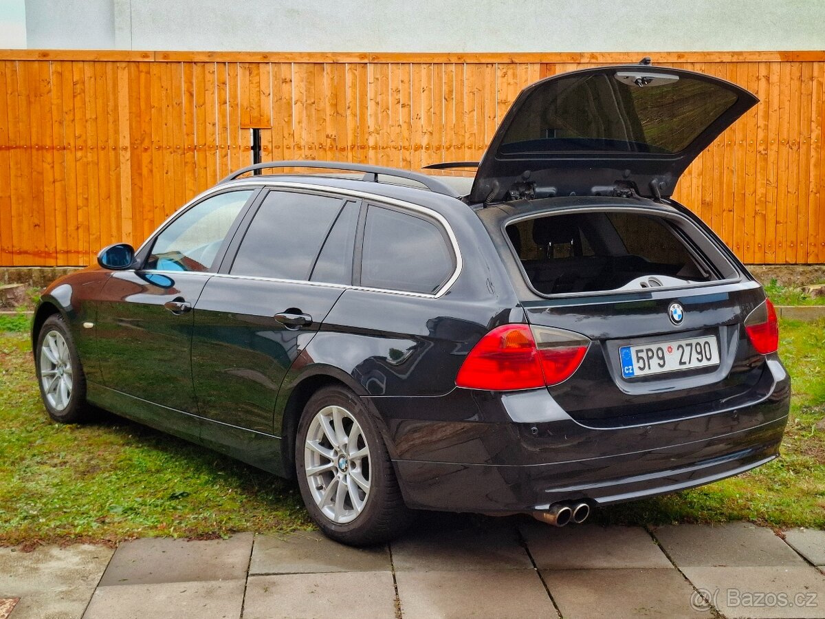 BMW 325i Touring (E91) - 9