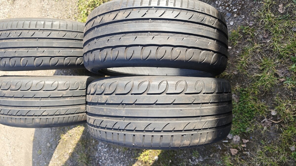 Letní pneu 235/40 R18 - 9