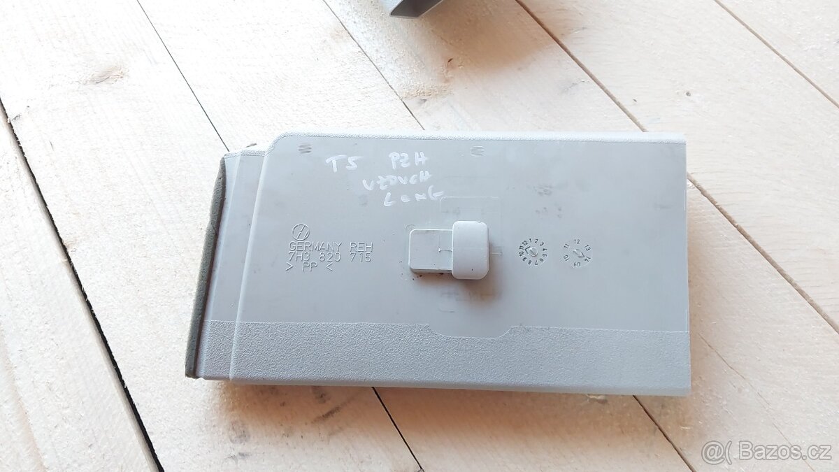 VW Transporter T5 – PLASTY TOPENÍ INTERIER STROP - 9