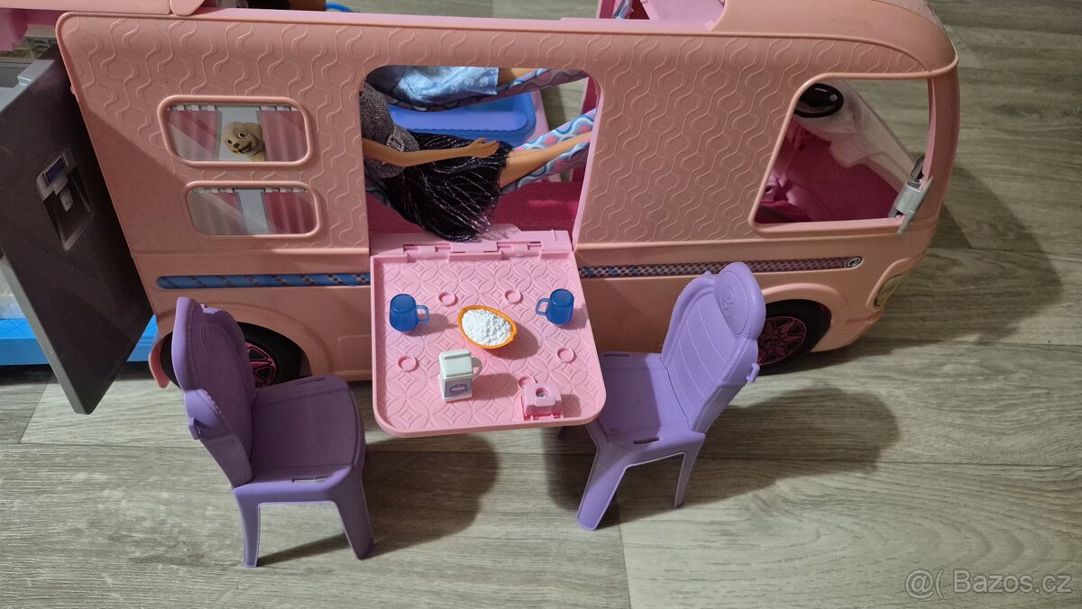 Barbie karavan snů Mattels krabicí - 9