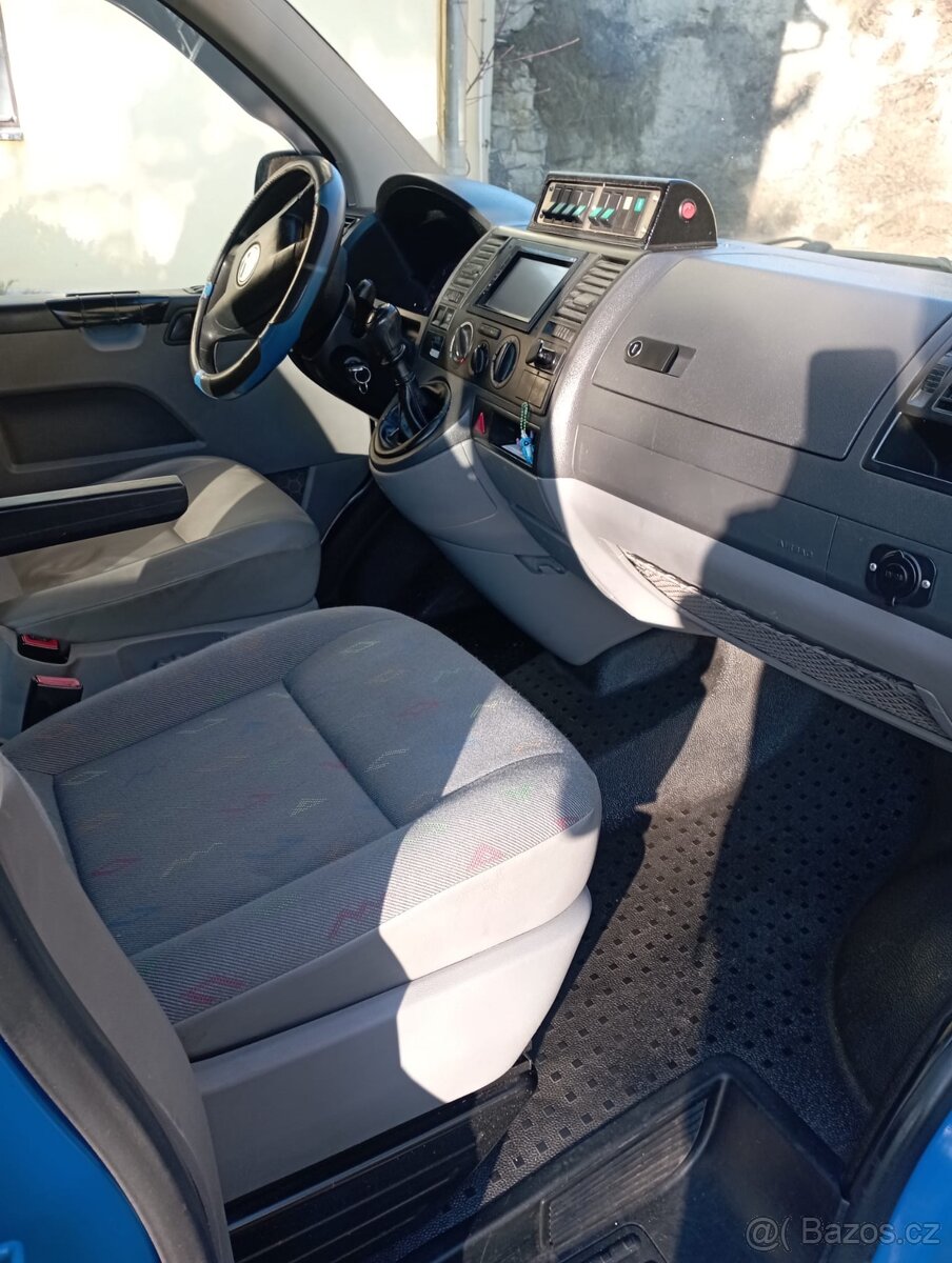 VW Transporter T5 2.5 TDi 4x4 - 9