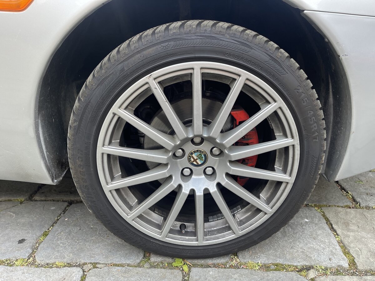 Alfa Romeo 156 2.5 V6 - 9