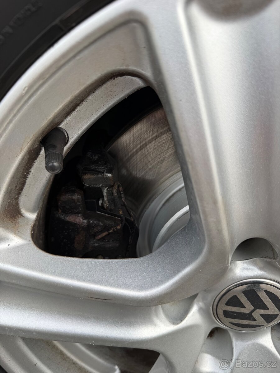 Volkswagen Sharan 2.0 TDi - 9