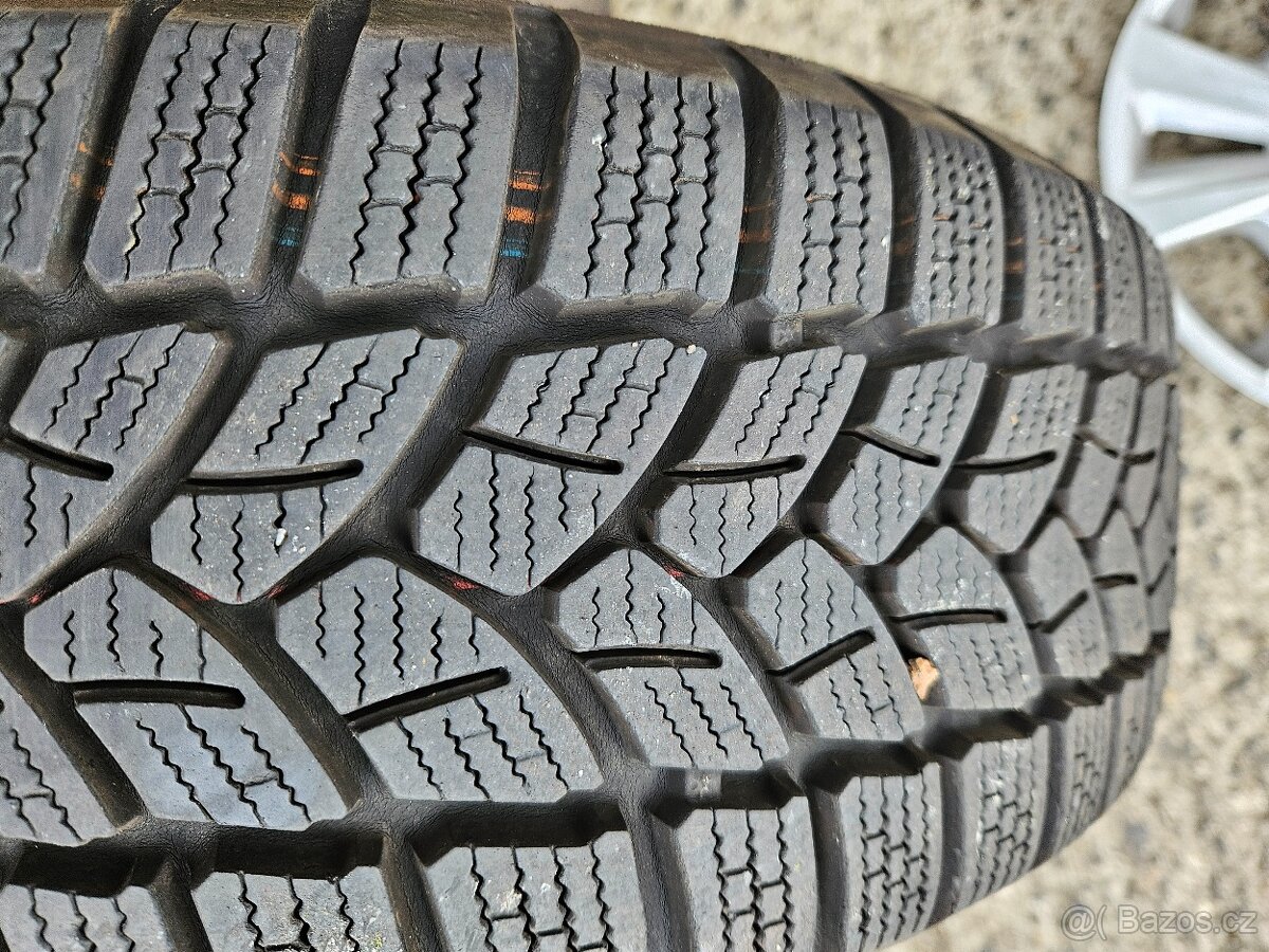 Kompletní zimní kola na Opel Corsa 185/65 R15 - 9