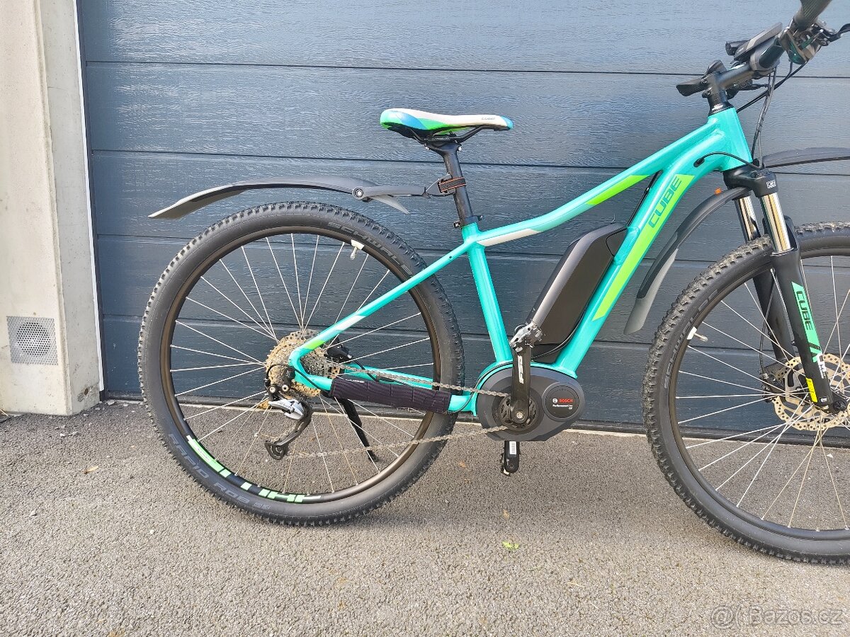 Dámské elektrokolo Cube Access One - 9