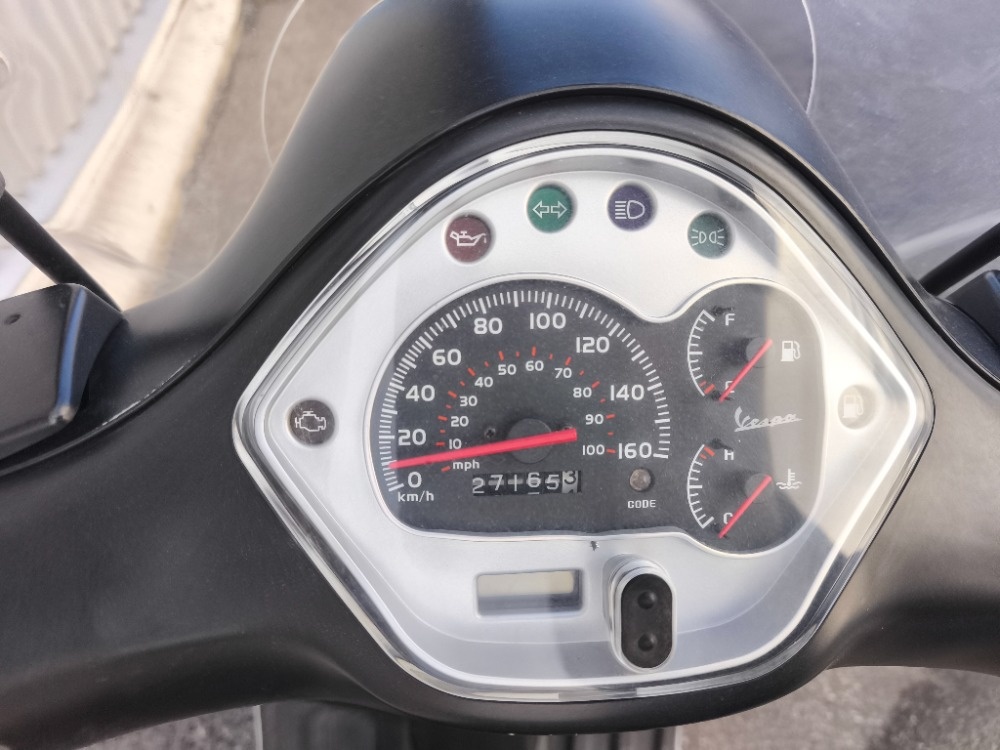 Vespa GTS 300 i.e. (2013) SUPER CENA - 9
