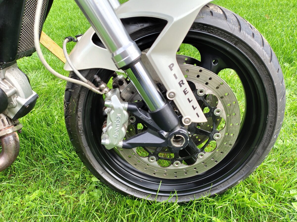 Ducati Monster 696 - 9