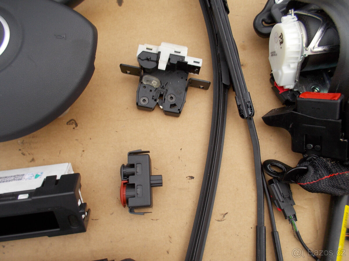 Náhradní díly Clio III 1.2 16v 55kw - č. 2 - 9