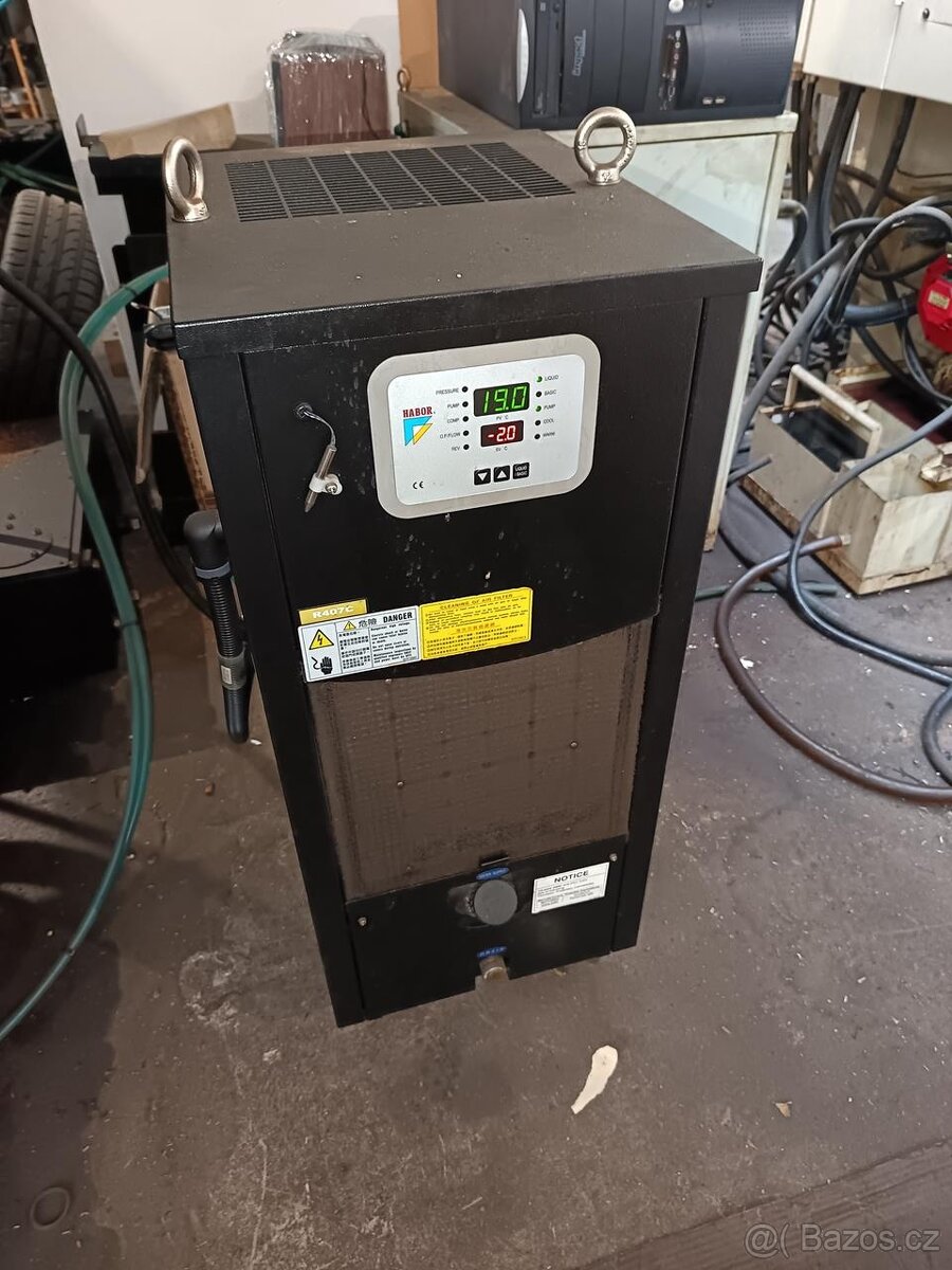 Obráběcí centrum (vertikální) HURCO VMX 30i (8876) - 9