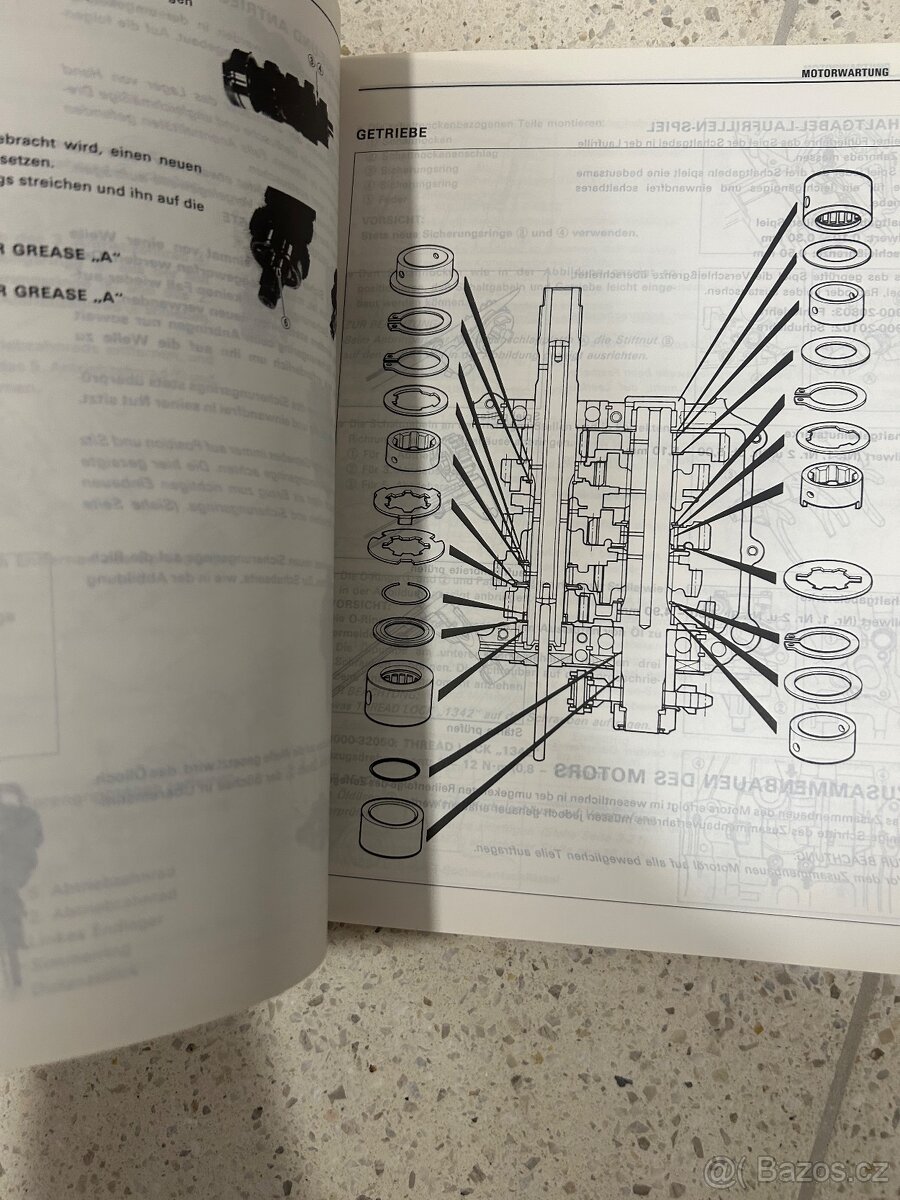 Suzuki GSXR 1100 - 9