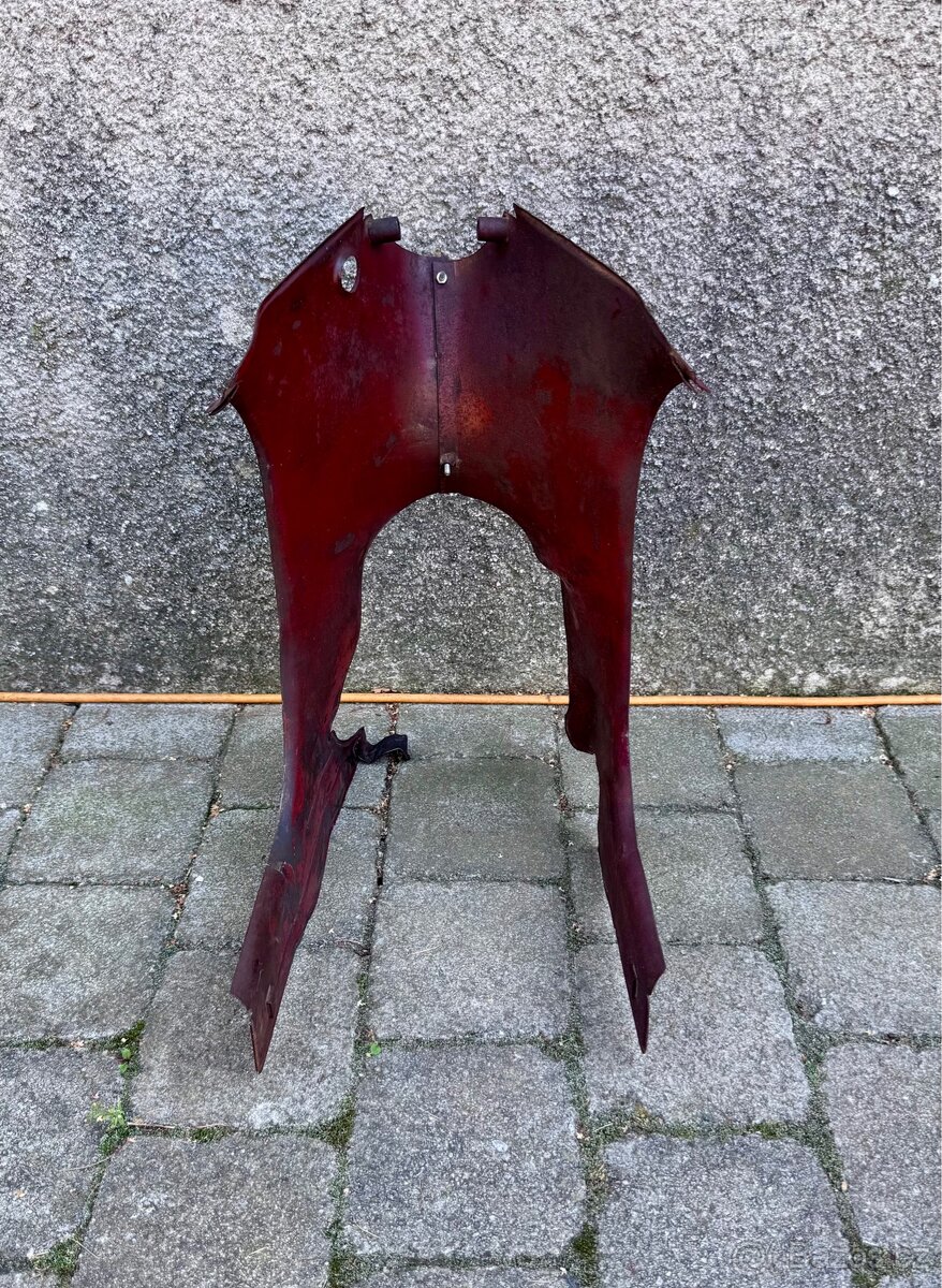 Jawa CZ 125 175 kyvacka - podsedlove plechy - 9