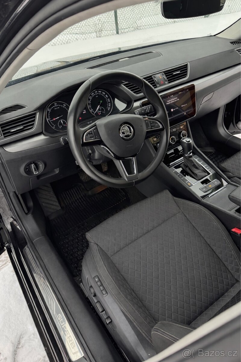 Škoda Superb Style 2.0TDI 140Kw - 9
