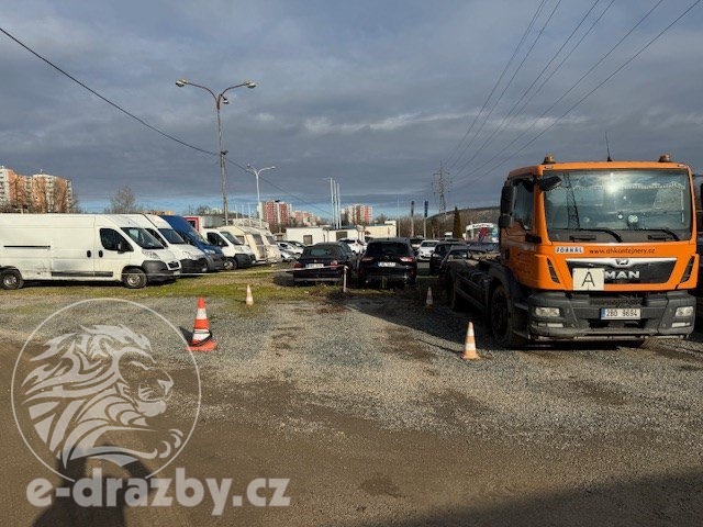 Dražba 3 pozemků o 4416 m2 v městské části Brno-Líšeň, okr. - 9