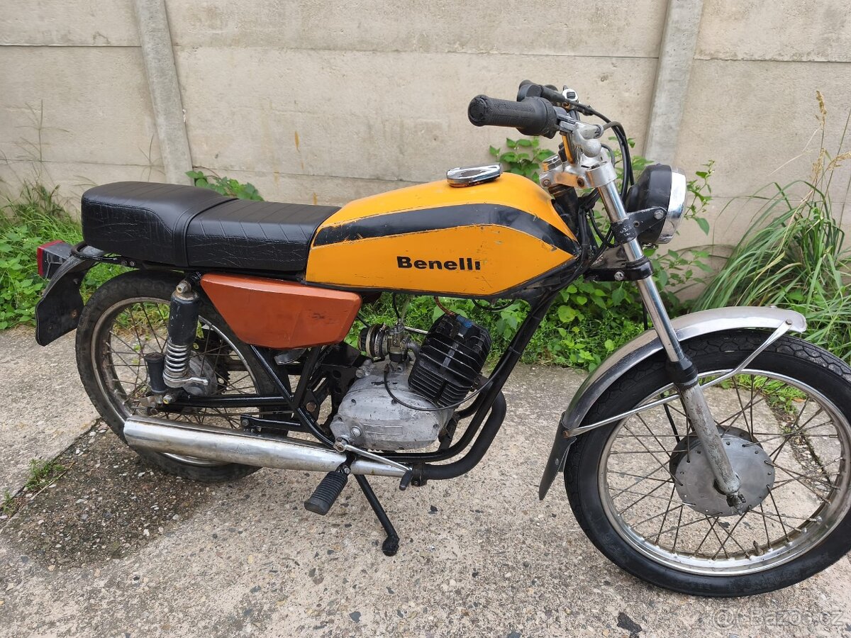 Benelli 50 Turismo / 1973/ - 9