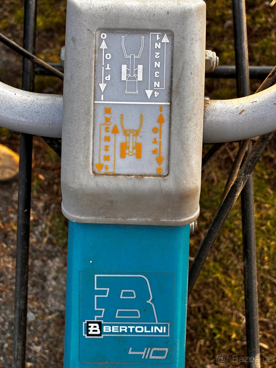 Tera Bertolini 410 - 9