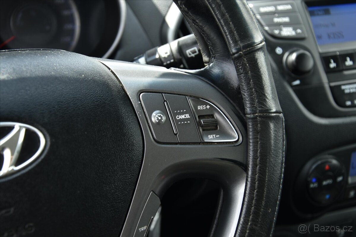 Hyundai ix35 1.7 CRDi 1.MAJITEL TAŽNÉ ČR (2014) - 9