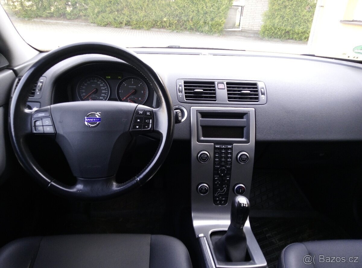 Volvo V50, 2.0D 100kW KLIMA - 9