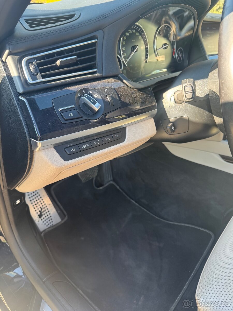 2011 BMW 750LI XDRIVE - 9