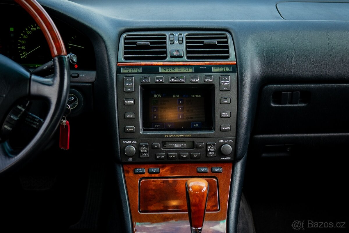 Predám Lexus LS 400 - 9