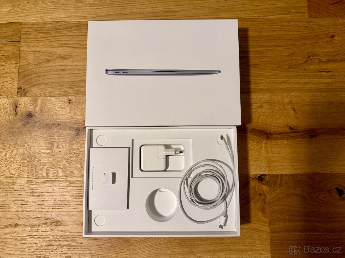 MacBook Air (2019), 8GB, 512GB, NOVÁ BATERIE - 9