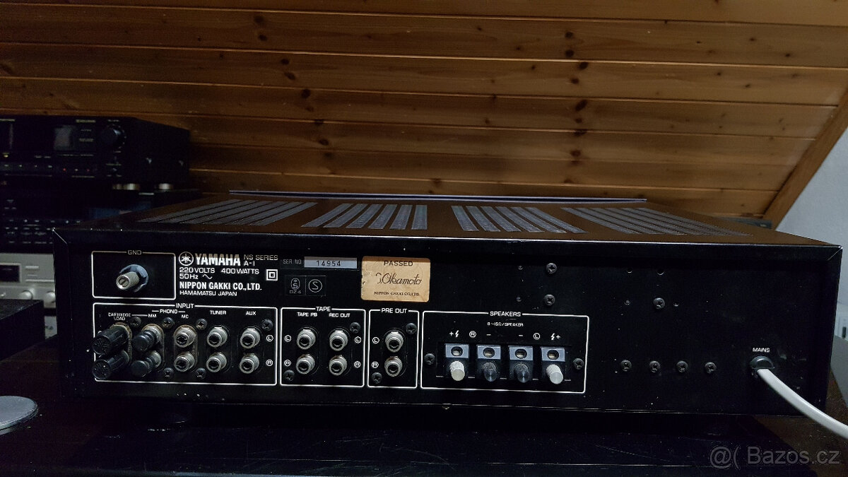 Yamaha A-1 Výkonný zesilovač - 9