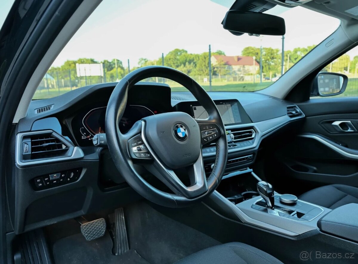 BMW Seria 3 Kombi 1 995 cm3 - 9