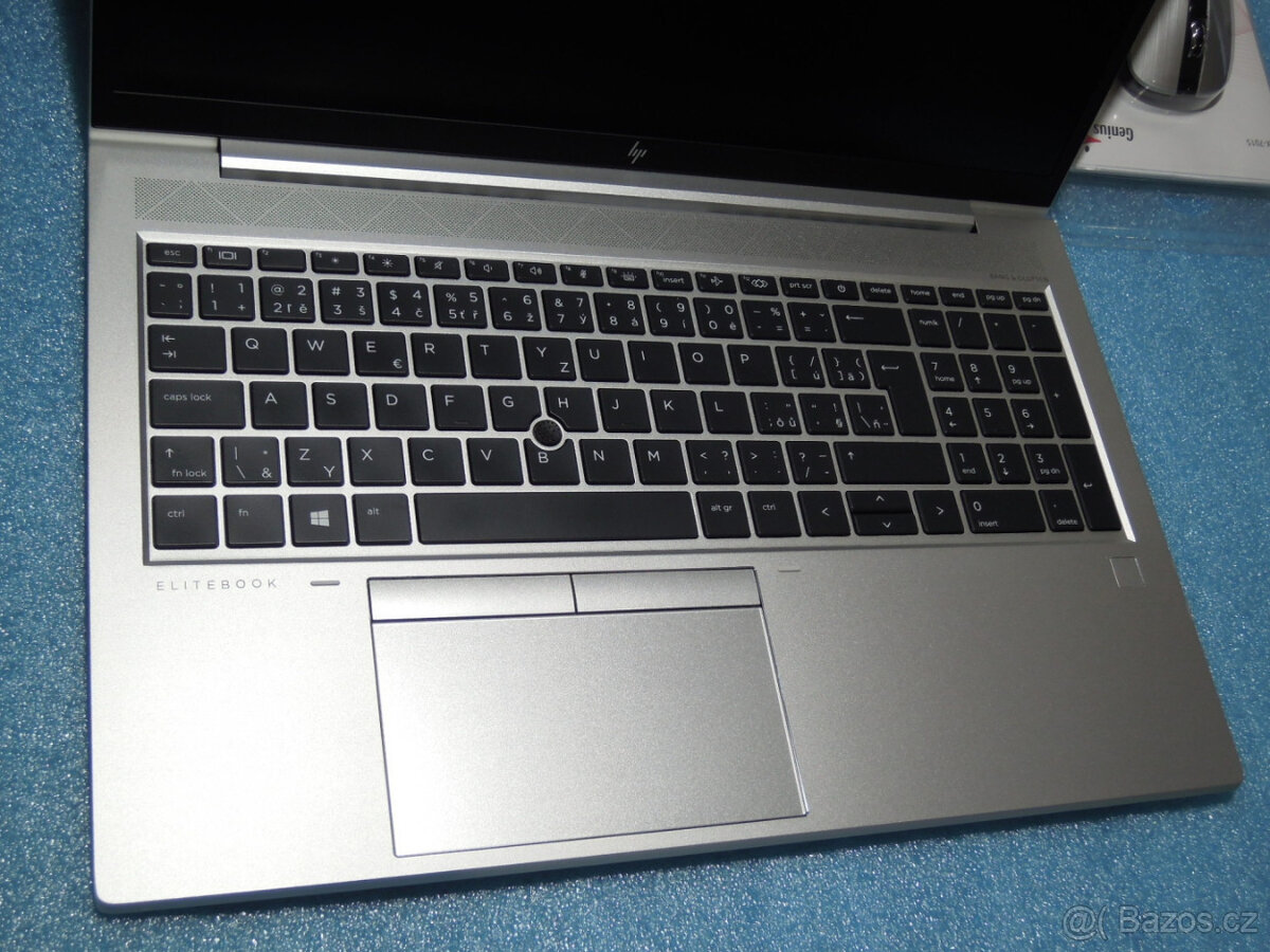 HP EliteBook 850 G8 IPS 15.6“ 16GB Core i5-1145G7 4GHz 512GB - 9