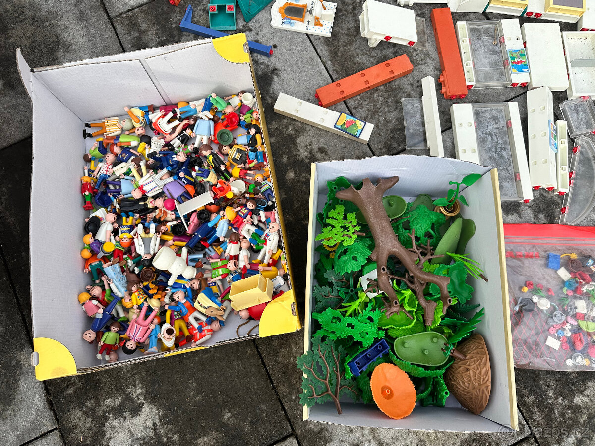 Playmobil - několik setů - velké množství - 9