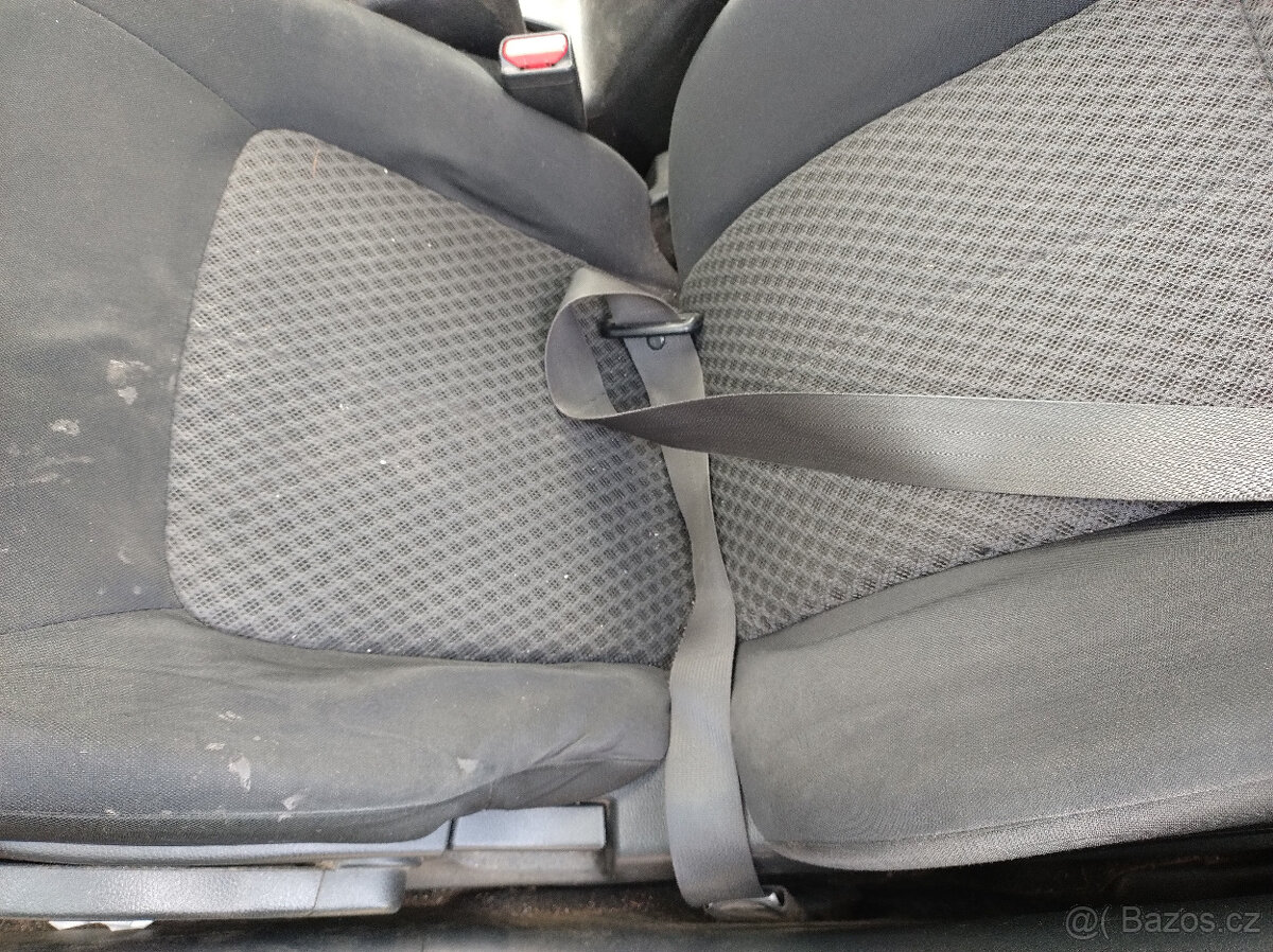 Nissan X-TRAIL 2,0DCI 2009 4x4 - dily - 9