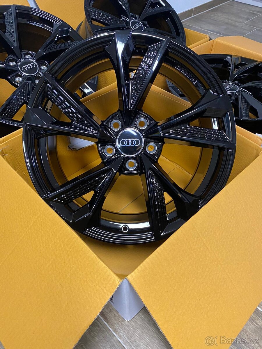 5x112 R18 MAM RS6 Black - 9