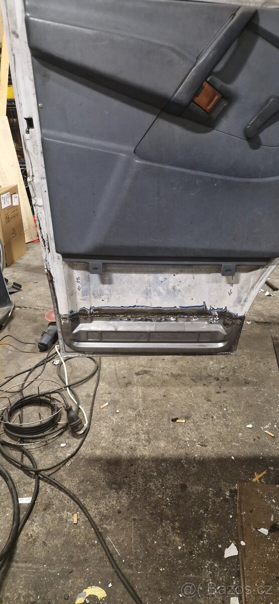 Mercedes Sprinter 412D Odtahovka - 9