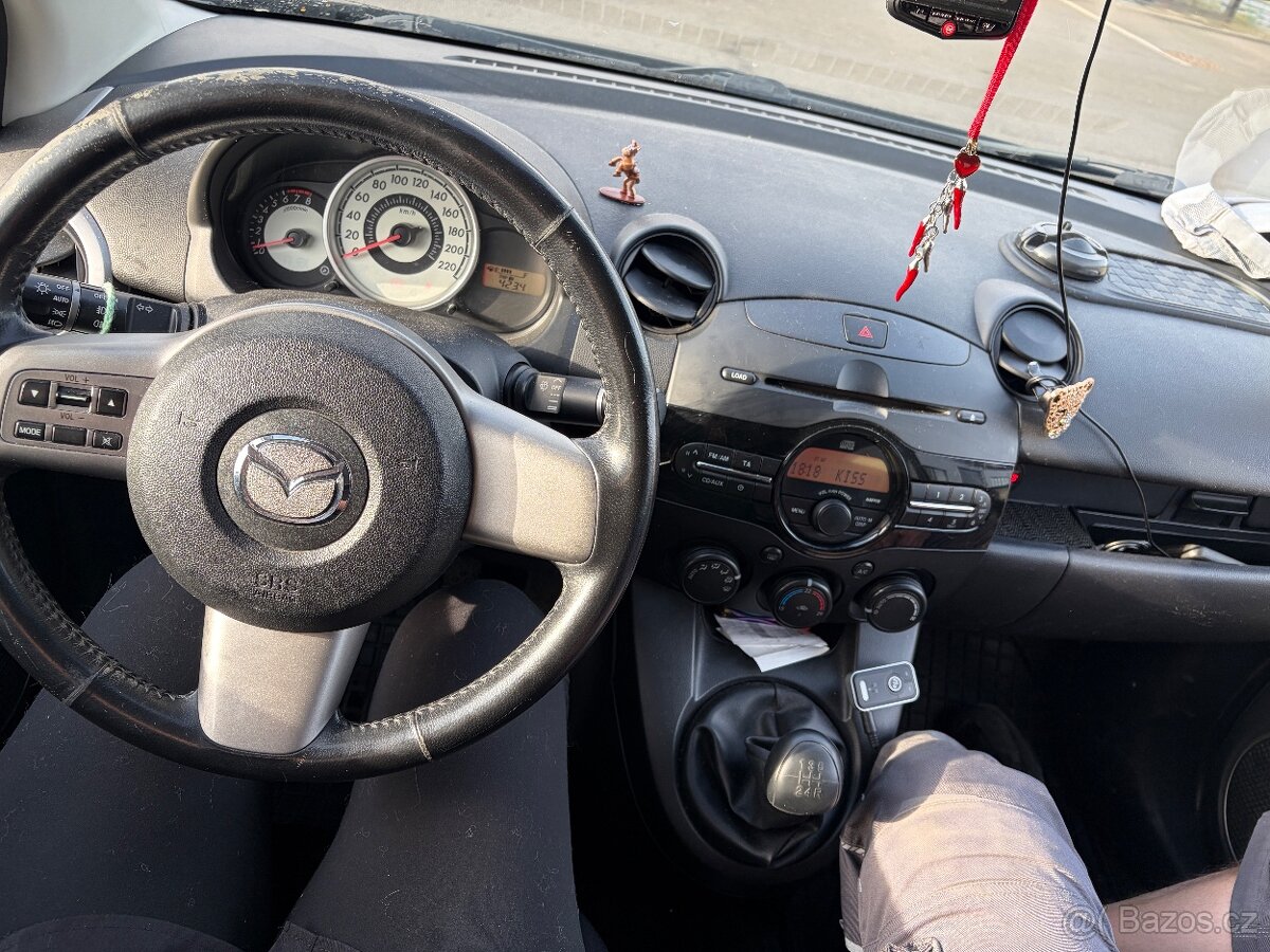 Mazda 2, 1.3 benzin , 2008 - 9