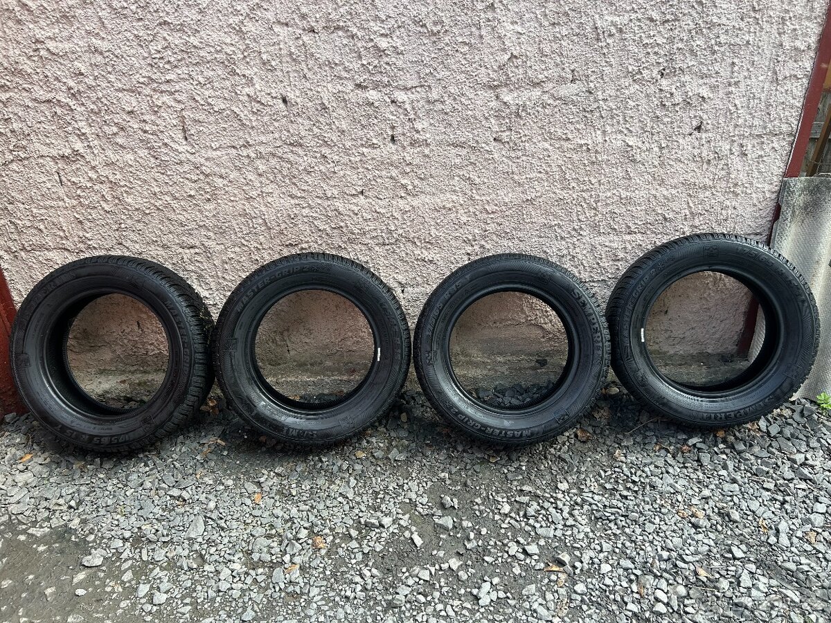 Prodám gumy 175/65/15 - 9