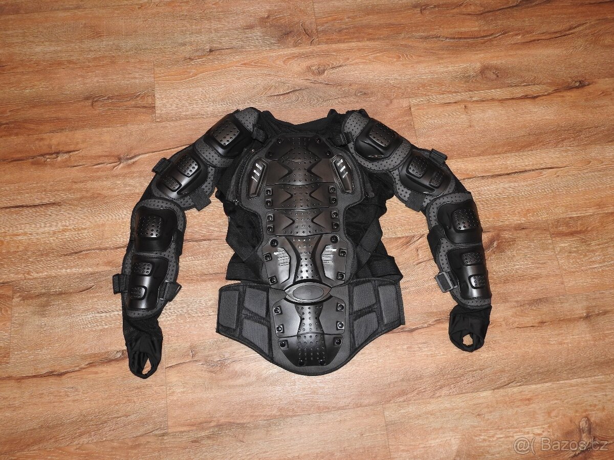 Chráničovové brnění,krunýř,Nový - 9