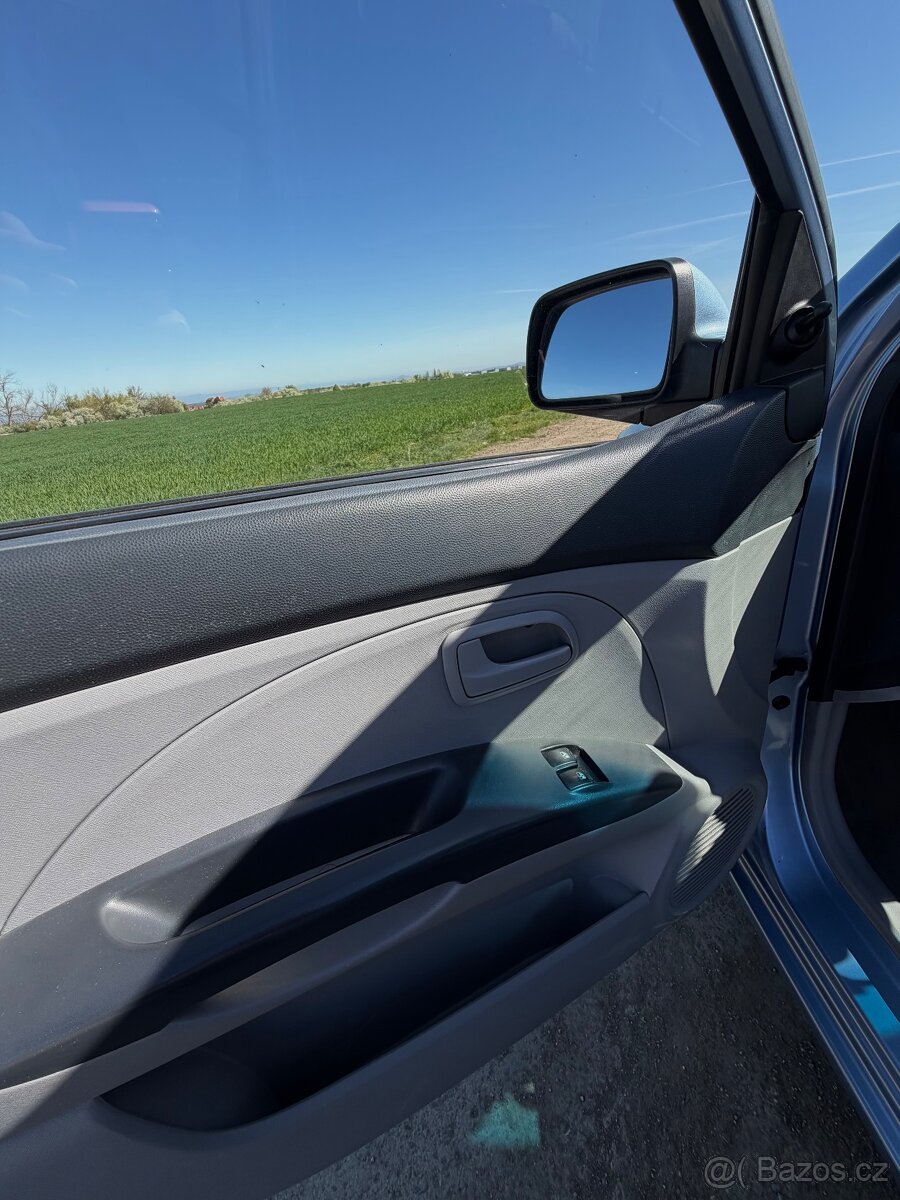 Kia Picanto 1.1i - 9