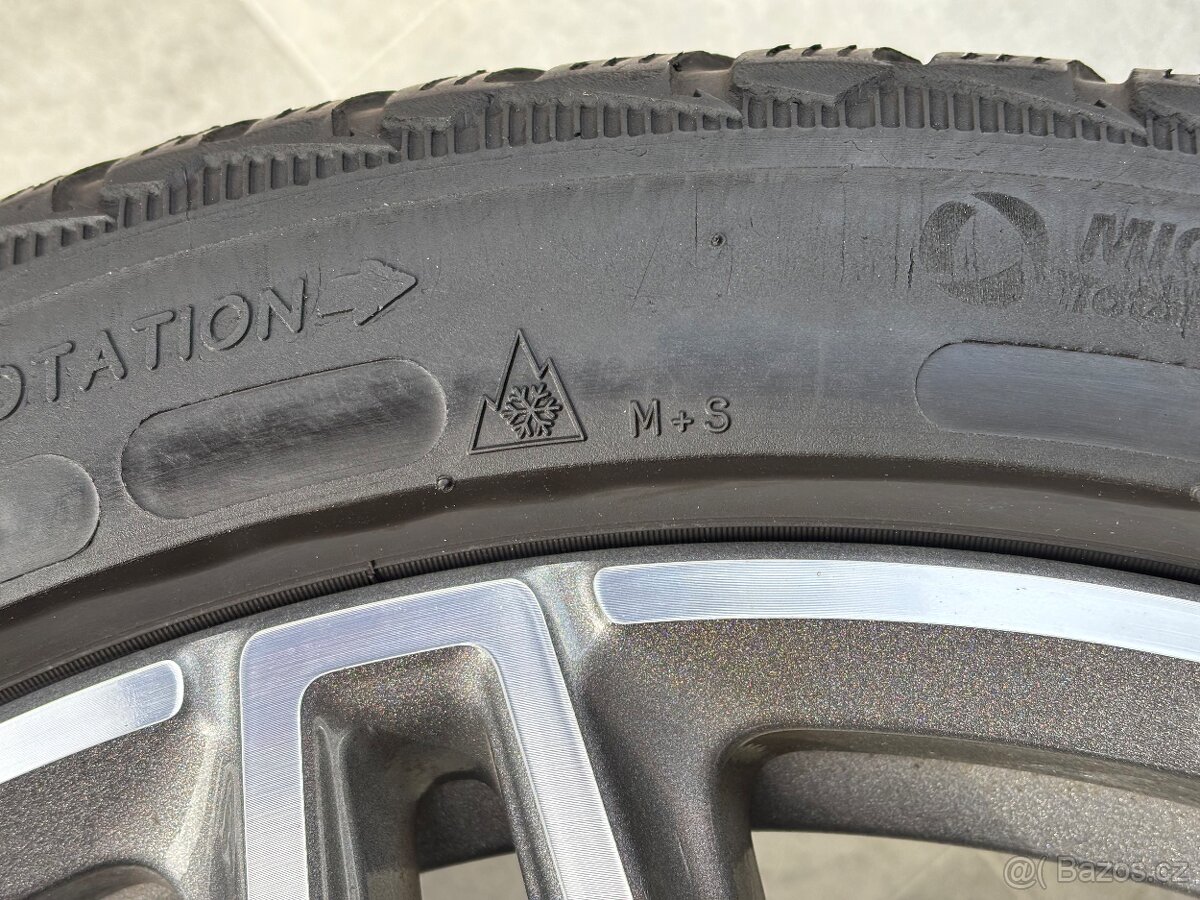 Mercedes E class W213 AMG Alu R19 5x112 Zimní Michelin - 9
