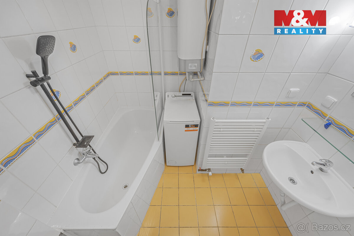 Prodej bytu 2+kk, 49 m², Praha, ul. Andrštova - 9