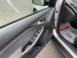 Ford Focus, 1,6 SERVISKA, KOMBI - 9