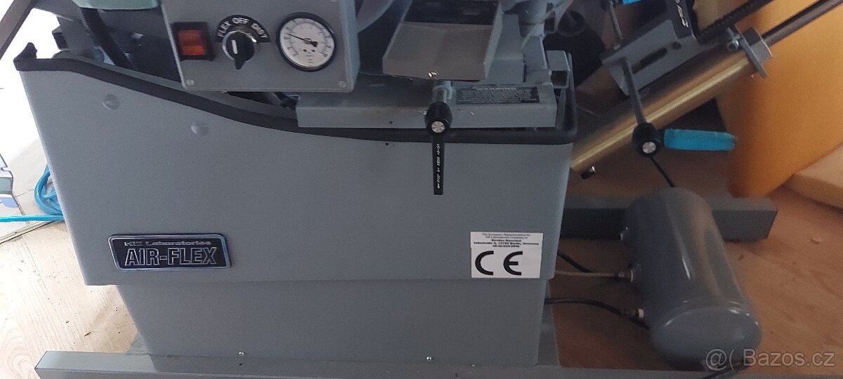 Chiroprakticke masážne lehátko, Kozmetické - 9