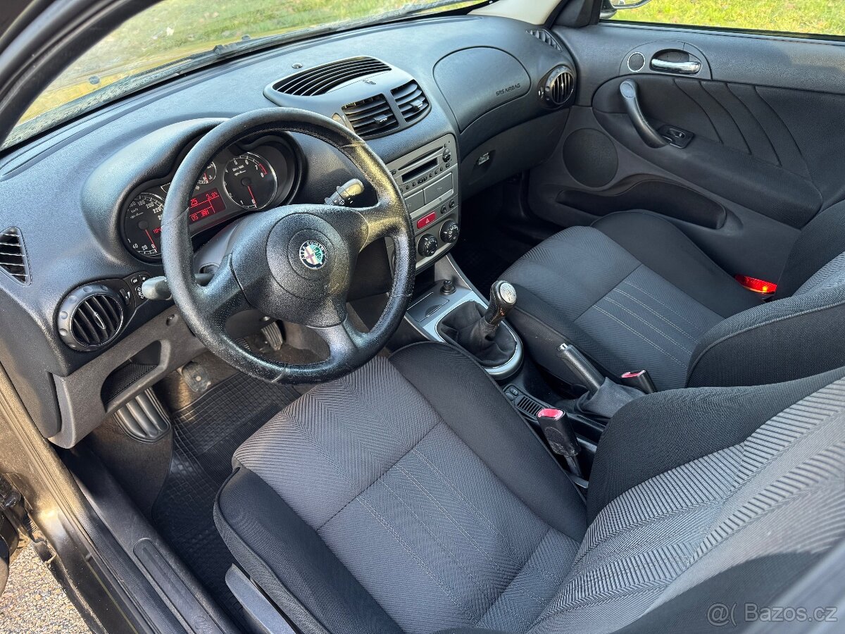 Alfa Romeo 147 1.6 16V 77Kw Twinspark - 9