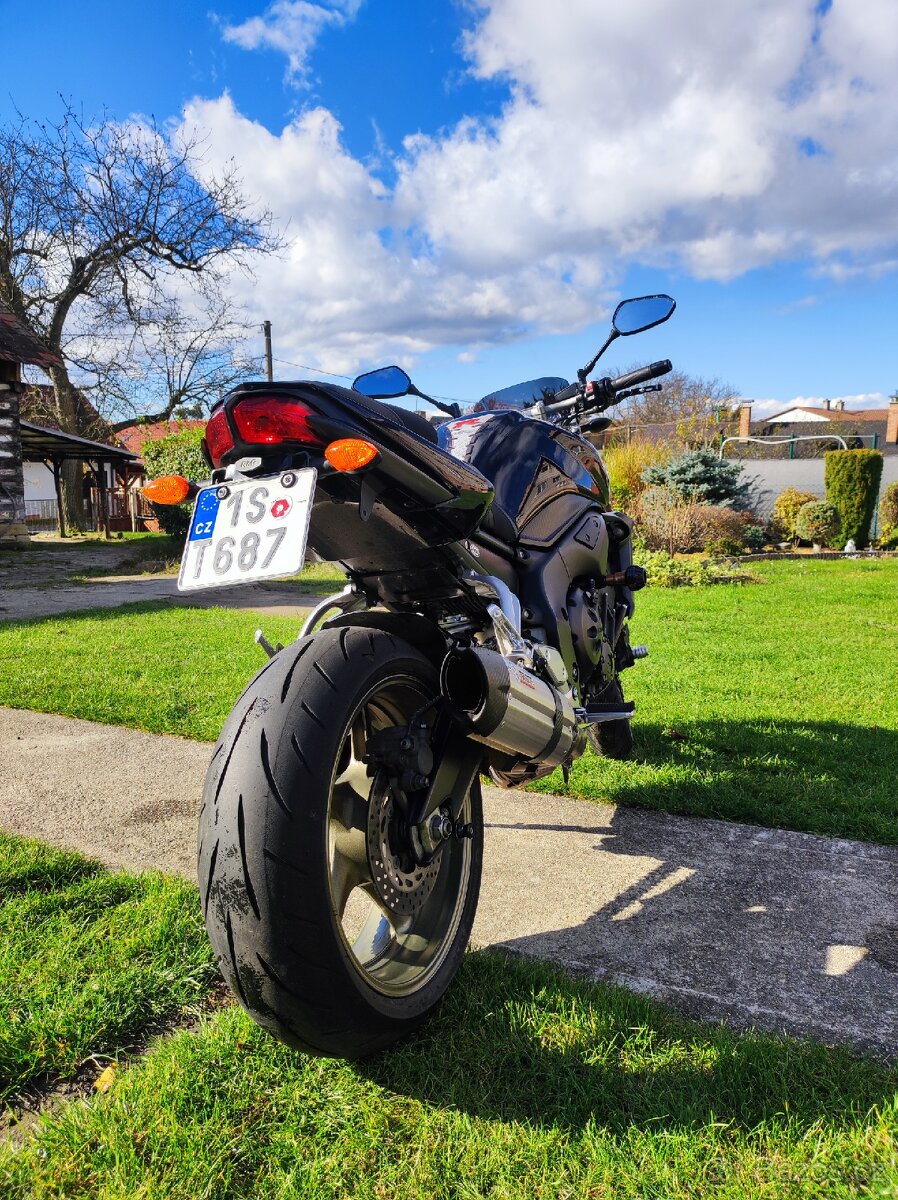 Yamaha Fz1 - 9