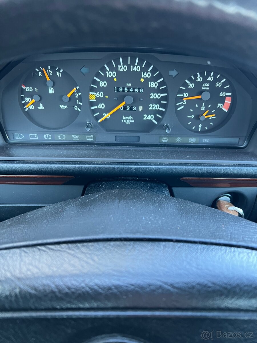 Snížená cena -Mercedes-Benz E220 Typ 11960 - 9