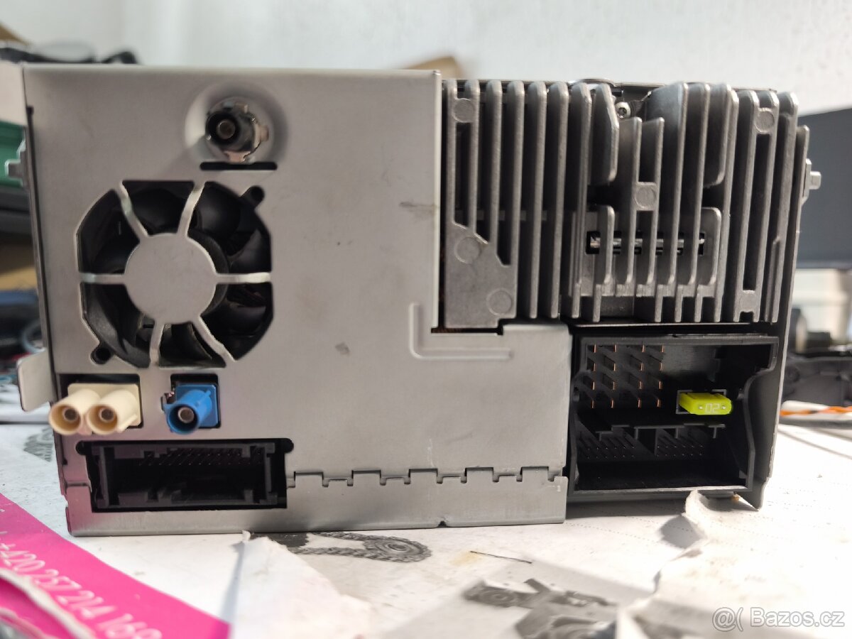 VW RNS510 3C8035686B LED SSD DAB aktualizované - 9
