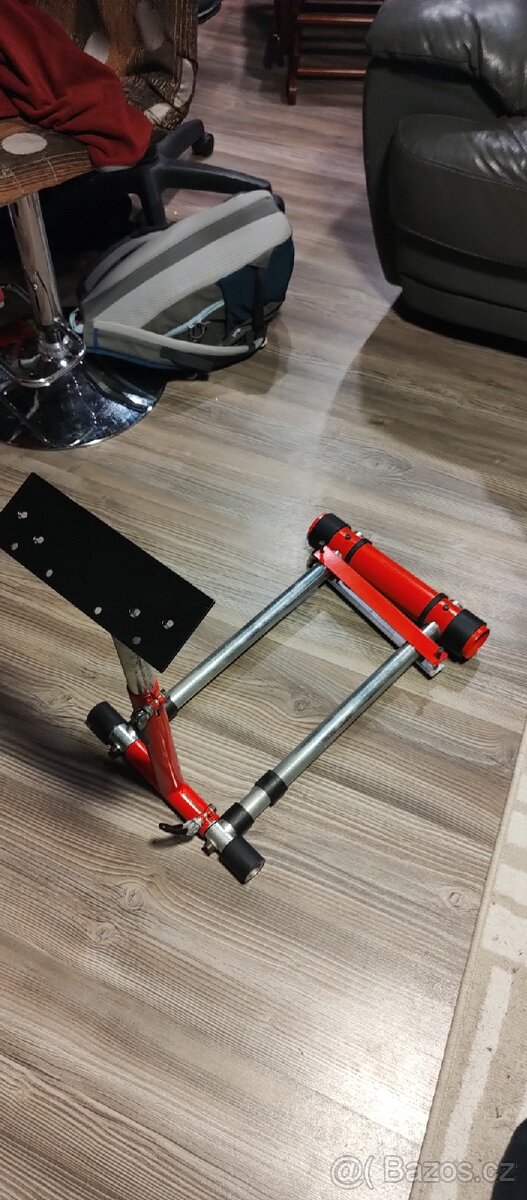 Herní volant THRUSTMASTER TX + stojan - 9