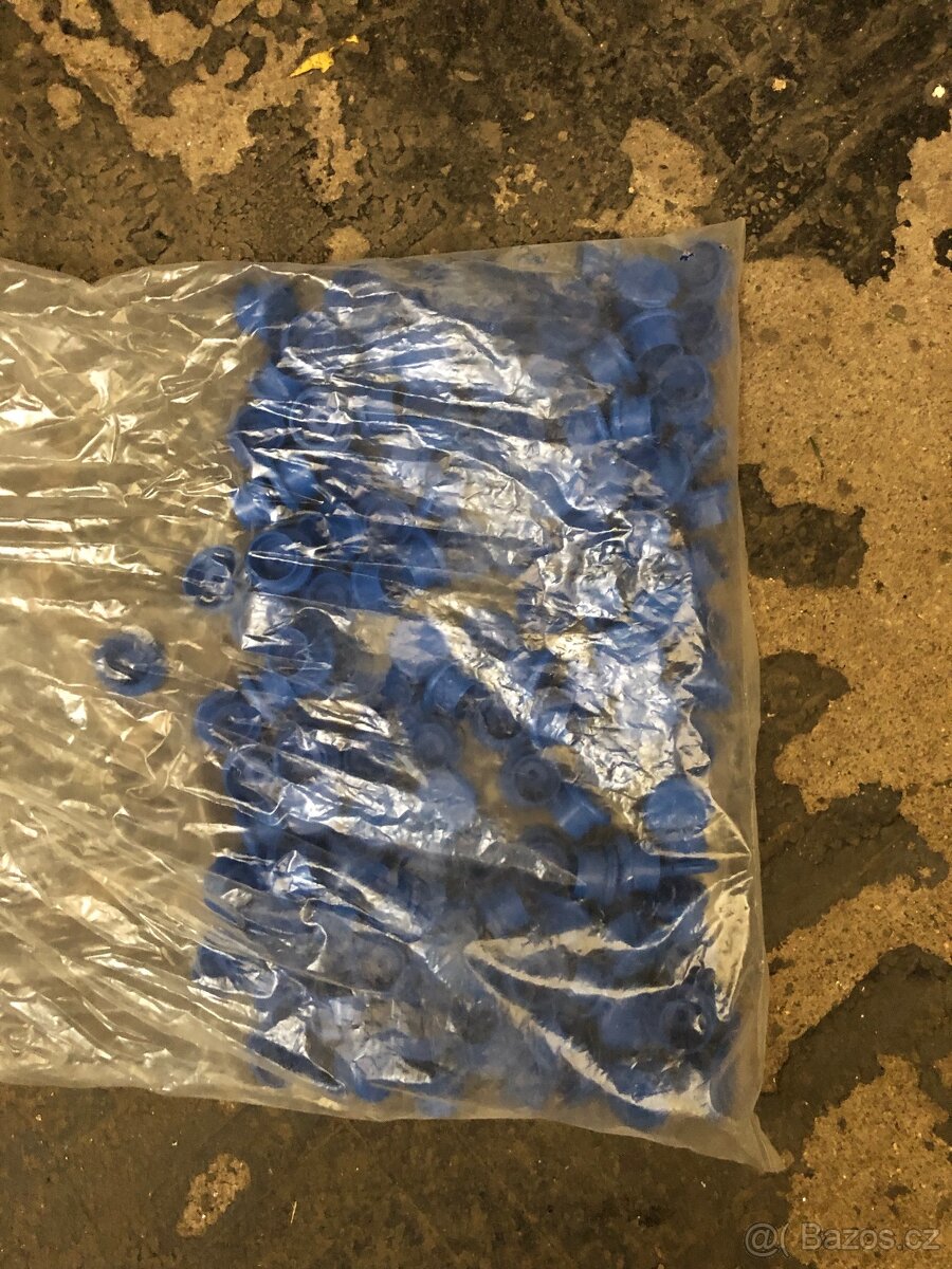 LAHVE PLASTOVÉ NOVÉ - 9