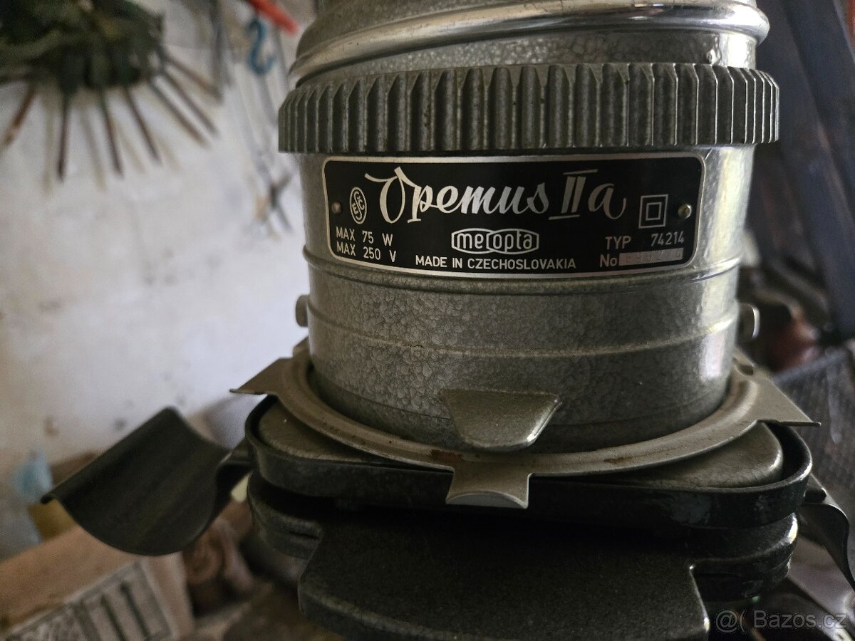 Opena,Pionyr,Vega - 9