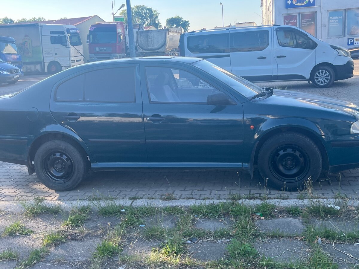 Škoda Octavia I 1.6 MPI, r.v. 1998 - 9