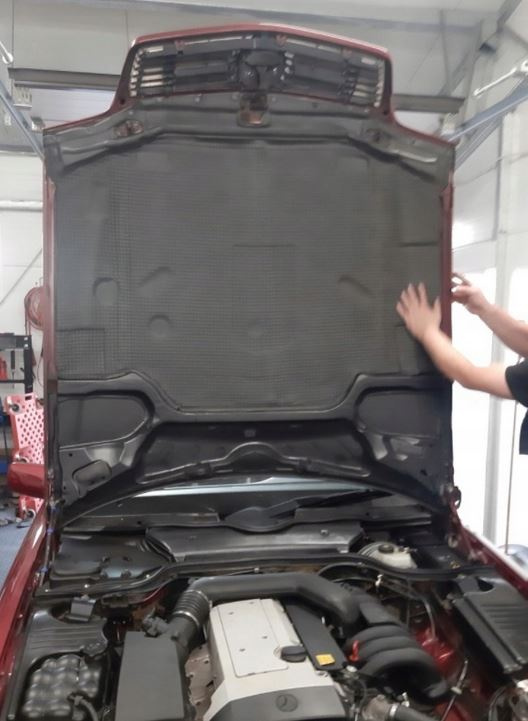 Mercedes izolace, protihluková stěna - 9