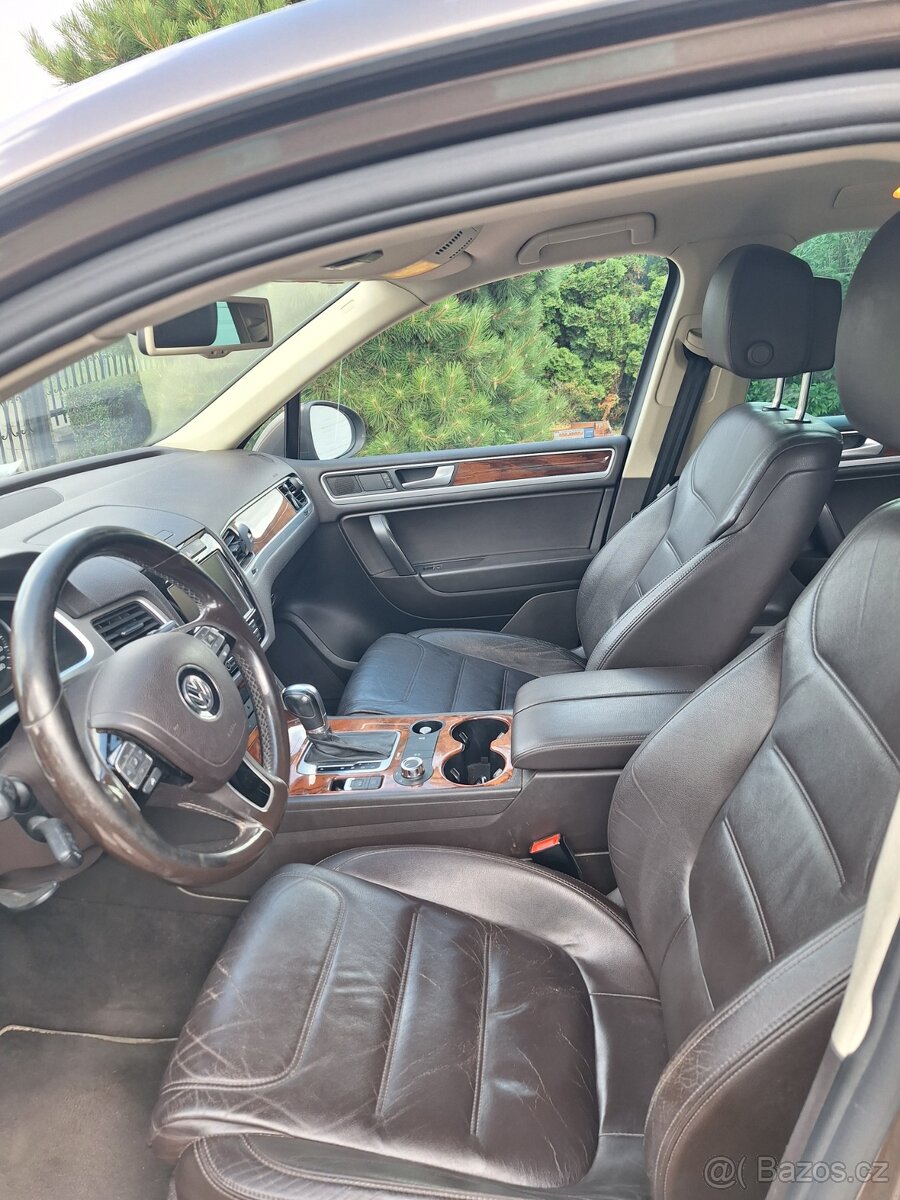 PRODÁM VW TOUAREG 3.0TDI DSG - 9